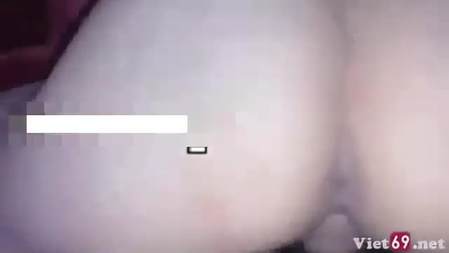 Cô chủ nhà may mắn quỳ bú cu anh shipper rồi nuốt tinh sạch