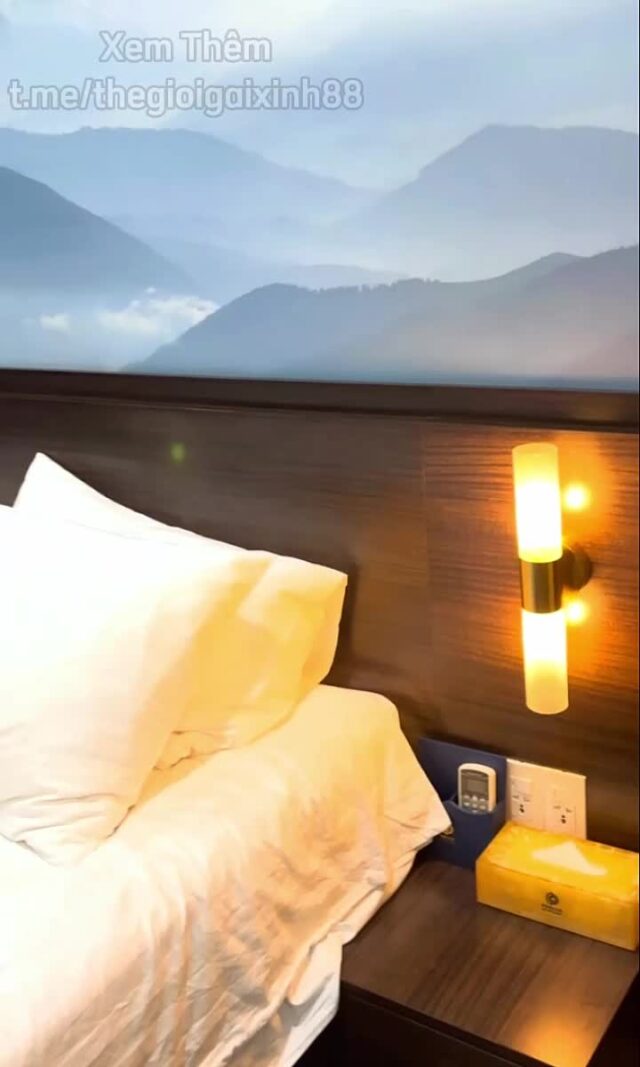 Phang lỗ đít em Tây cực phê rên la đĩ thỏa run người xuất tinh – sexaumy